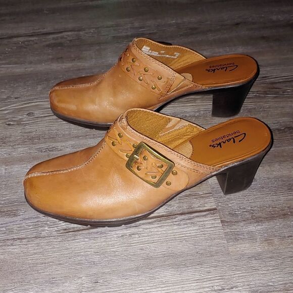 Clarks bendables tan mules clogs Sz 10 EUC - Picture 2 of 6